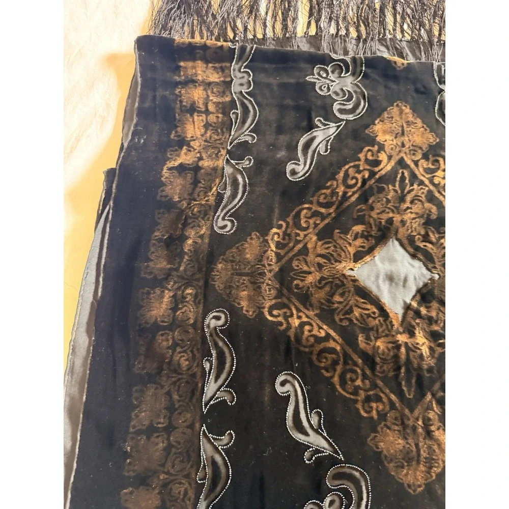 Vintage J & NY Viscose And Silk Black Brown Embroidered Scarf Fringe 64